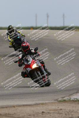 media/Sep-10-2023-Pacific Track Time (Sun) [[44210541ad]]/Group C/1140pm (Outside Grapevine)/